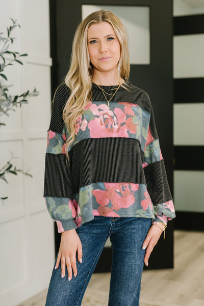 In the Spotlight Contrast Pullover-Womens-Authentically Radd Women's Online Boutique in Endwell, New York