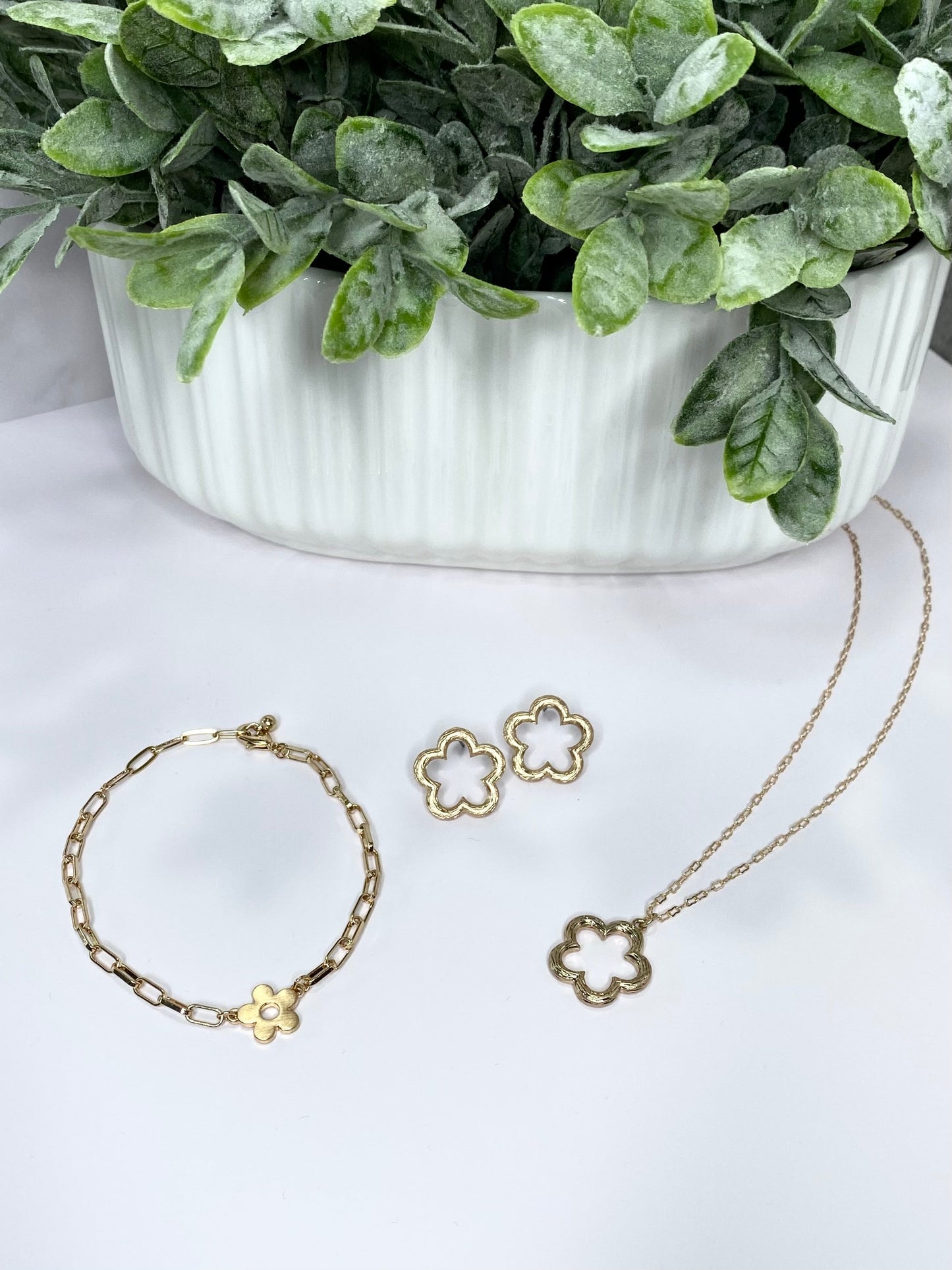 Open Flower Necklace in Gold-Accessories-Authentically Radd Women's Online Boutique in Endwell, New York